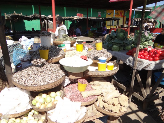 Beginner's Guide to Backpacking Africa - Dambwa Market, Livingstone Zambia
