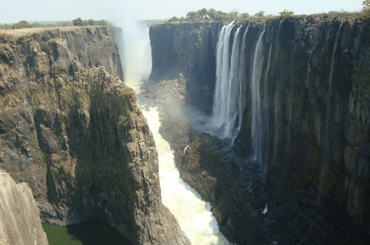 Victoria Falls in September