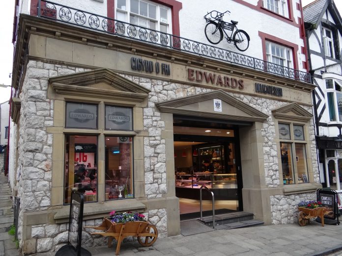 Edwards of Conwy, traditional master butcher and delicatessen