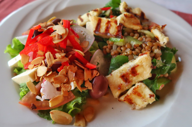 Lunch at the Stanley Safari Lodge, Livingstone, Zambia