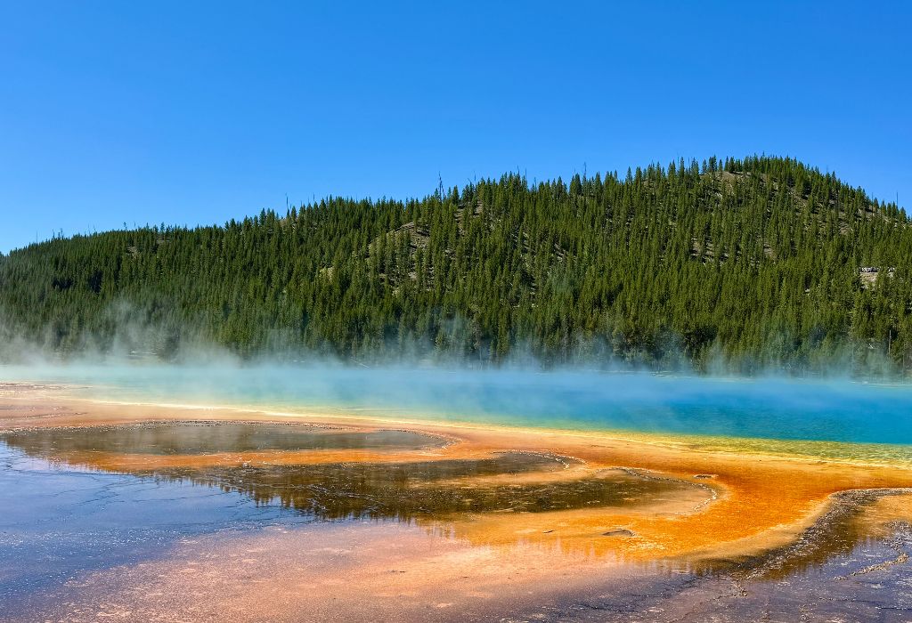 Yellowstone Grand Prismatic Spring
